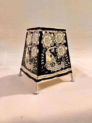 Fish And Floral Table Lamp - Black