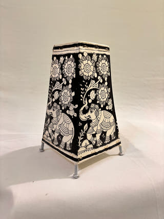 Elephants And Floral Table Lamp - Black