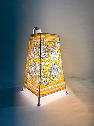 Floral Design Table Lamp - Yellow