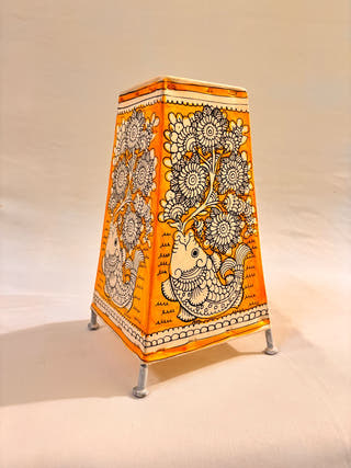 Fish And Flower Table Lamp - Yellow