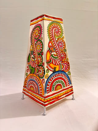 Peacock Tholu Bommalata Table Lamp
