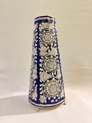 Flower Tholu Bommalata Table Lamp