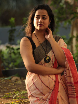 Suhana Sindoor Saree