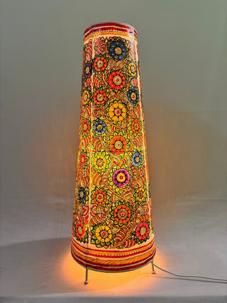 Nimmalakunta Tholu Bommalata Pushpavalli Heritage Leather Lamp - Multicolor