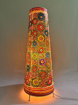 Nimmalakunta Tholu Bommalata Pushpavalli Heritage Leather Lamp - Multicolor