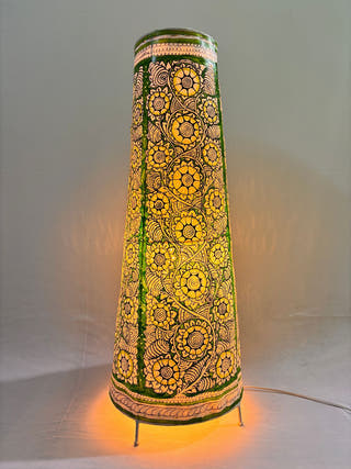 Nimmalakunta Tholu Bommalata Pushpavalli Heritage Leather Lamp - Green
