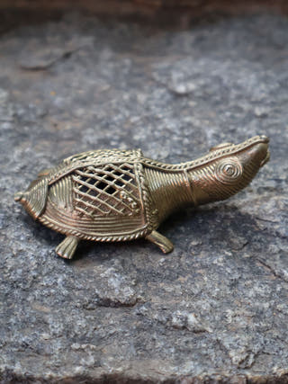 Tortoise Dhokra Table Top