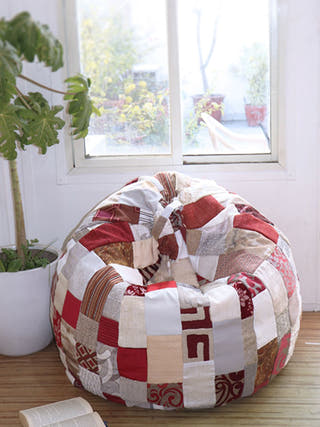 Shades of Red Beanbag Cover