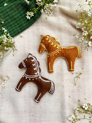 Gingerbread Horse Christmas Ornaments | Set of 2