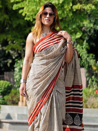 Bipasha Beige Striped Hand Block Cotton Saree - Classic Pattern