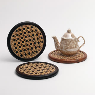 Rosemary Brown Walnut Disc Wicker Trivet