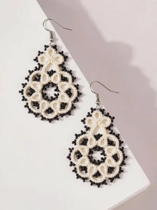 Ivory Noir Earrings