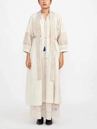 Two Piece Set Featuring Long Solid Tunic Accentuated With Block Printed Checks White Jayathi Goenka