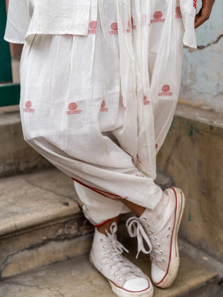 SHVET Jamdani Dhoti White - Handloom Cotton Kurta for women in White color