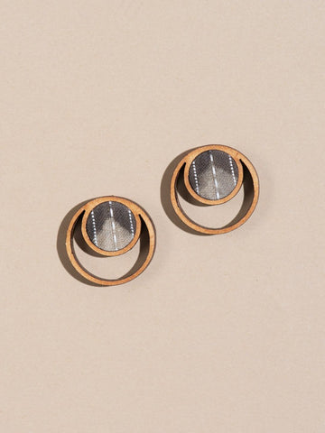 Wood Stud Brown
