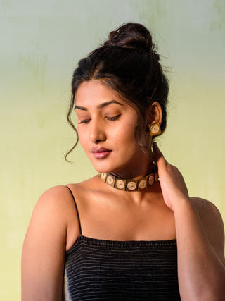 Square Wooden Block Jute Choker