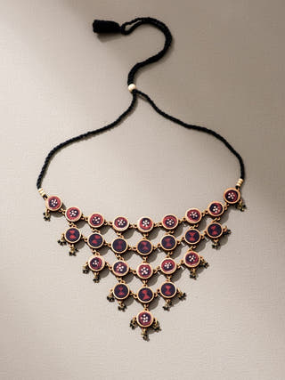 Wood Adjustable Necklace Red And Black WHE