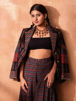Wood Multilayered Necklace Red And Black WHE