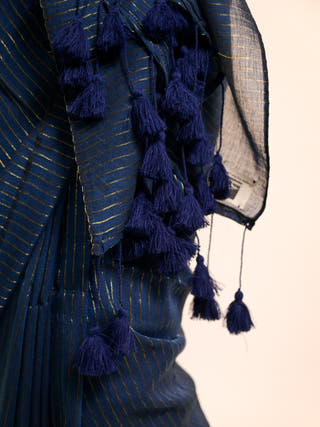 Jal Tarang Navy Blue Handloom Mul Cotton Saree