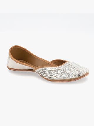 Luna Genuine Leather Punjabi Jutti for Women
