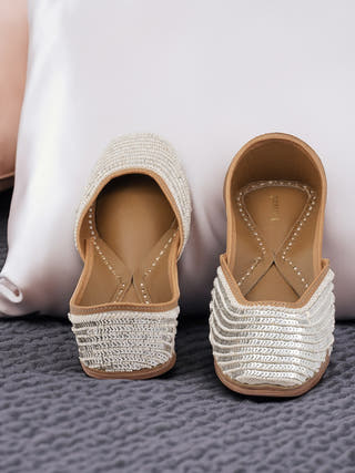 Luna Genuine Leather Punjabi Jutti for Women