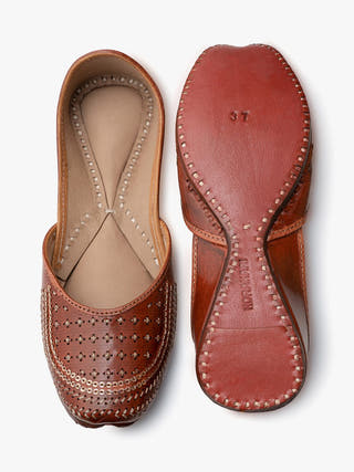 Sepia Genuine Leather Punjabi Jutti for Women