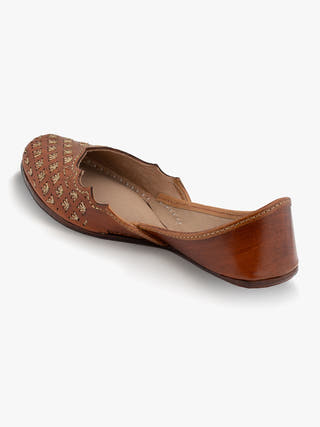Zendaya Genuine Leather Punjabi Jutti for Women