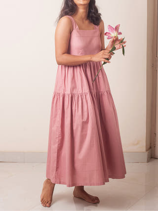 Mauve Rose Dress Key Story