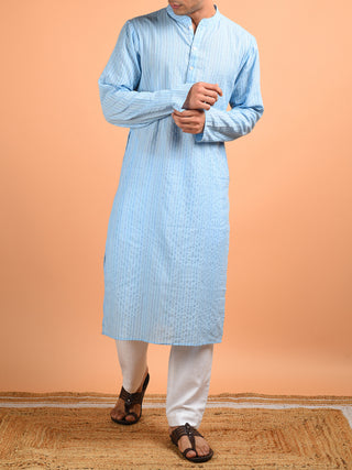 Badal Kantha Weaved Men's Kurta Sky Blue Kalp