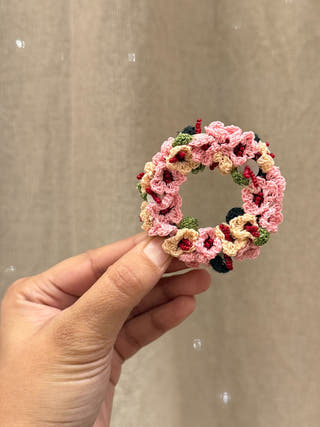Gulabi Gul Brooch