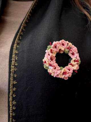 Gulabi Gul Brooch