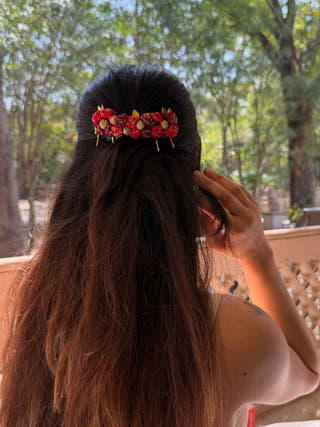 Zari Roses Hair Comb