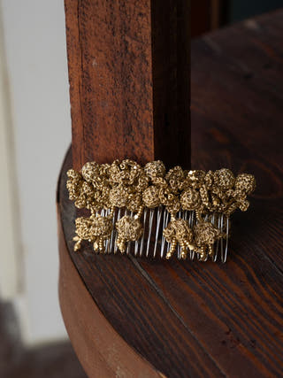 Golden Roses Hair Comb