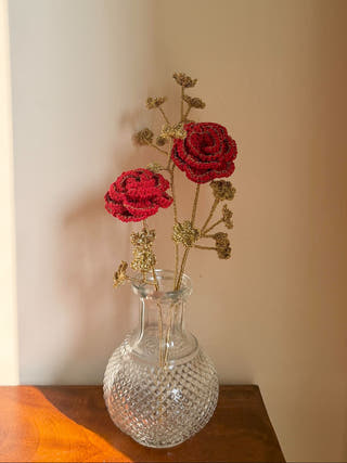 Zari Ruhani Blooms