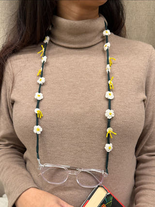 Safed Phool Specs String