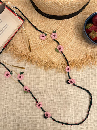 Gulabi Phool Specs String