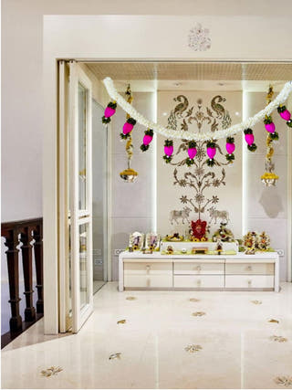 Kamal ke Phool Festive Toran