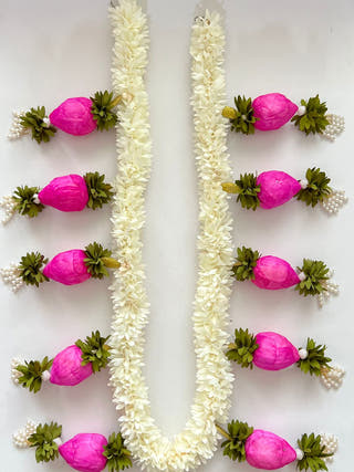 Kamal ke Phool Festive Toran