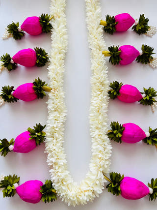 Kamal ke Phool Festive Toran