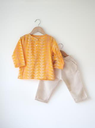 Chandan Mustard Yellow Chevron Cotton Kurta