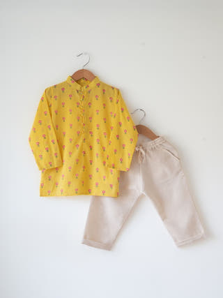 Meera Yellow Flower Booti Cotton Kurta