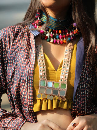 Kutchi Mirror Work Necklace Beige Qurcha