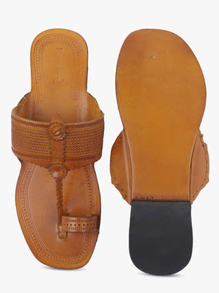 Tranquil Yellow Kolhapuri Chappal for Women