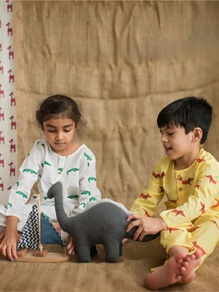 Agar-Mgar Unisex Nightdress