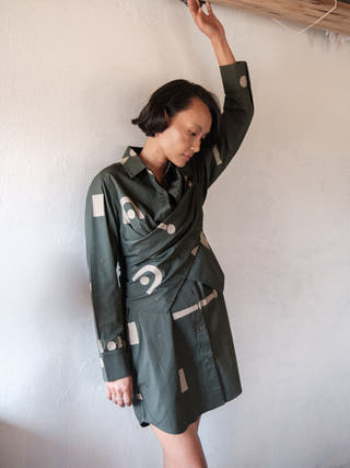 Deep Green Triangle Printed Seattle Wrap Shirt Dress