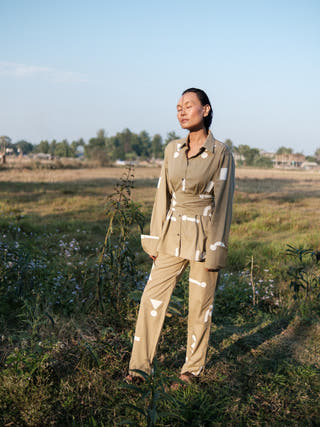 Khaki Triangle Printed Nara Front Knot Shirt