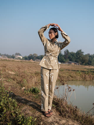 Khaki Line Printed Nara Front Knot Shirt