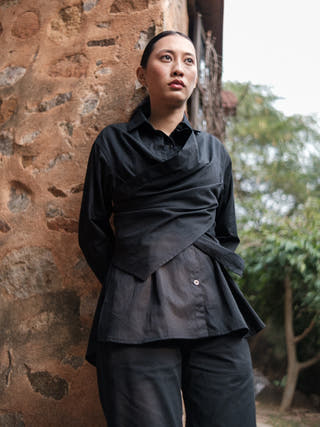 Black Seattle Wrap Shirt