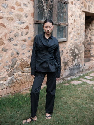 Black Seattle Wrap Shirt