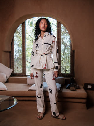 Ecru Triangle Printed Nara Front Knot Shirt